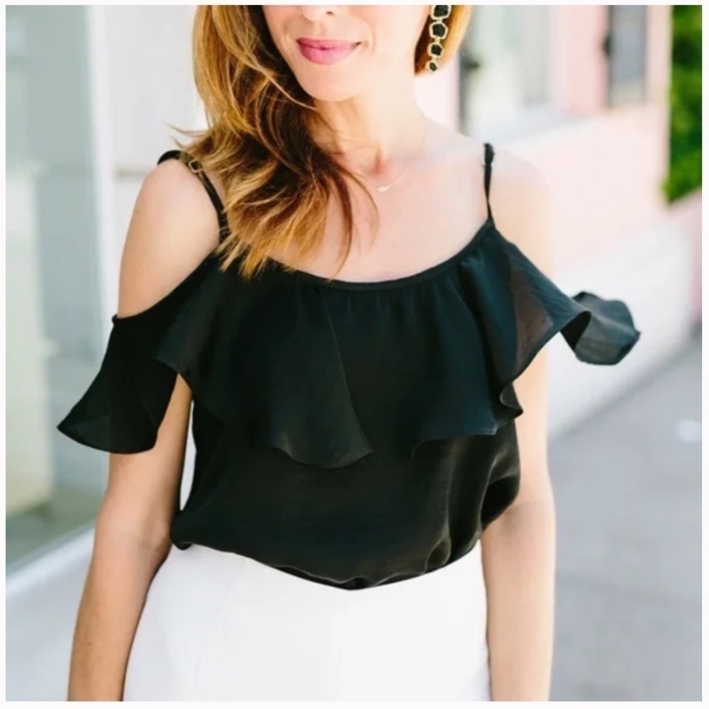 Show Me Your MuMu Abria Off Shoulder Ruffle Satin Top in Black size small